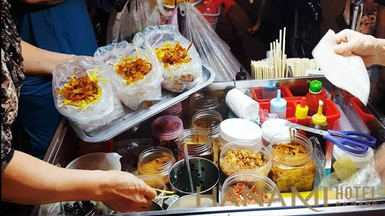 Bánh tráng trộn Đà Nẵng - Top 10 quán ngon nhất 9 Bánh tráng trộn Đà Nẵng