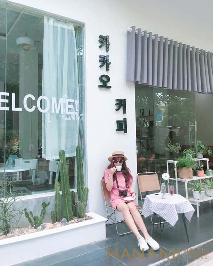 Khám phá những bức tường sống ảo ở Đà Nẵng được yêu thích nhất 8 Bức tường trắng Hàn Quốc