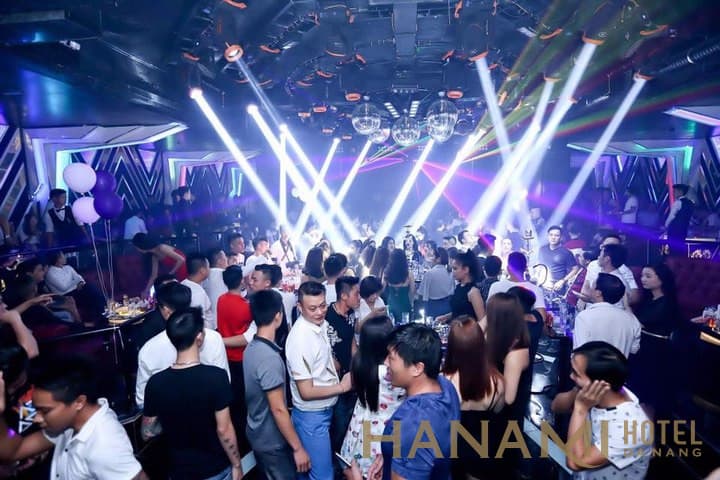 Quán bar New Phương Đông Đà Nẵng