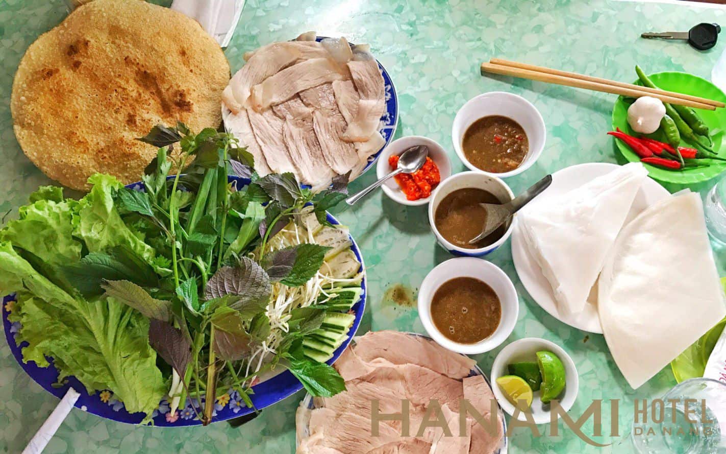 bánh tráng cuốn thịt heo bà Mua