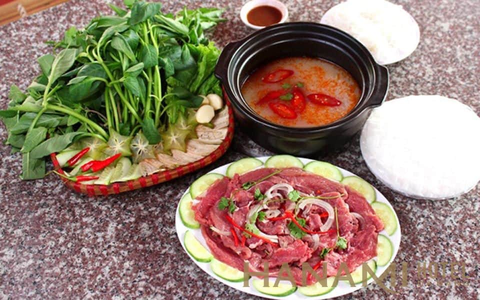 Lẩu bò Học - Review quán lẩu bò ngon nức tiếng tại Đà Nẵng 1 lẩu bò Học