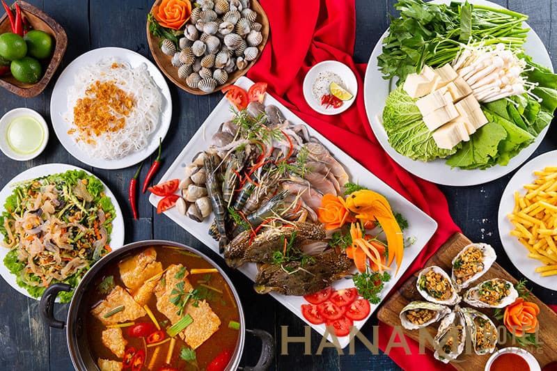 đặt tiệc cuối năm