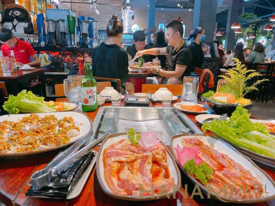 Tokyo BBQ Town Danang: A miniature Japanese space in the heart of Da Nang 4 phố nướng tokyo đà nẵng