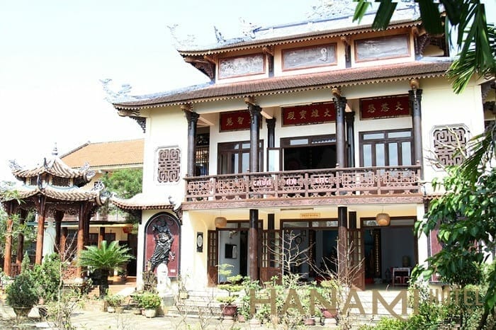 Top 15 Must-Visit Hoi An Temples and Pagodas 17 Chùa Hội An