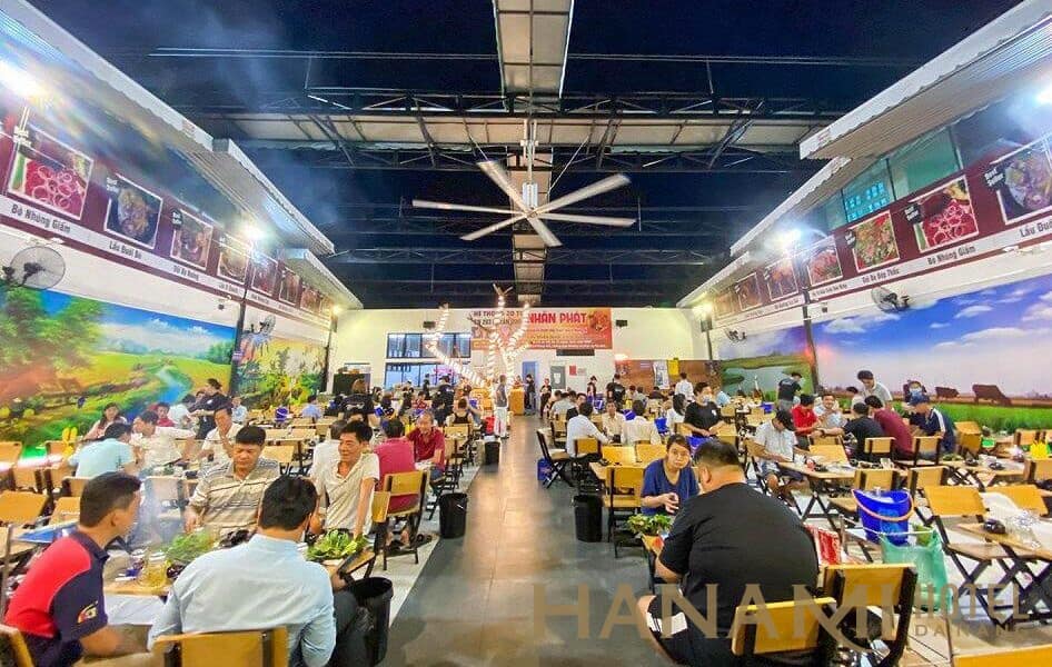 đặt tiệc cuối năm