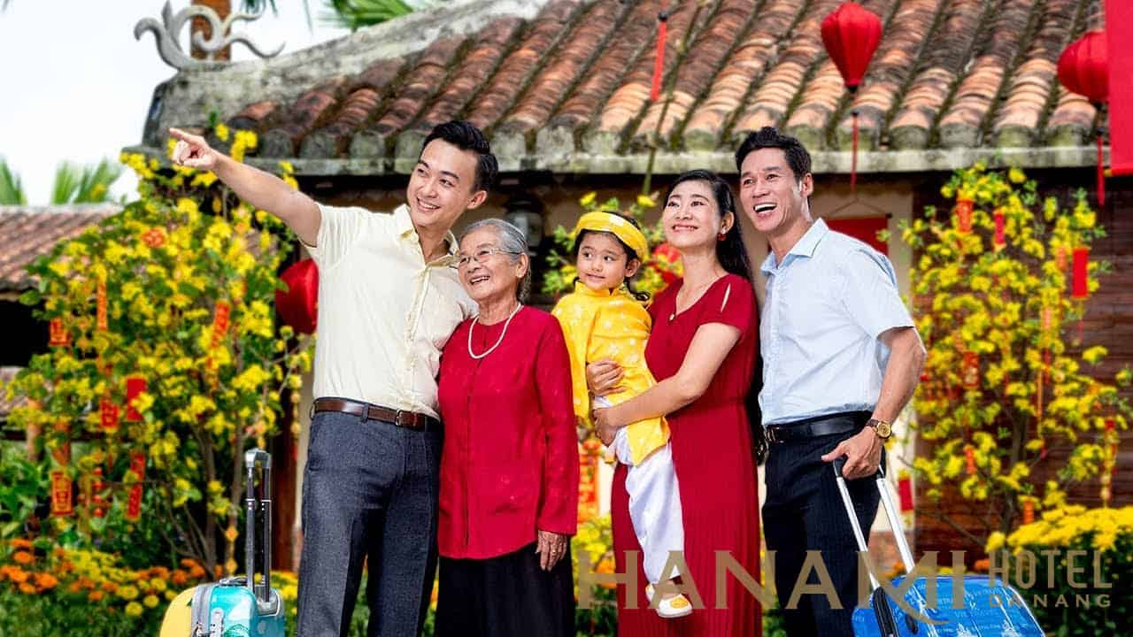 có nên đi du lịch ngày tết 