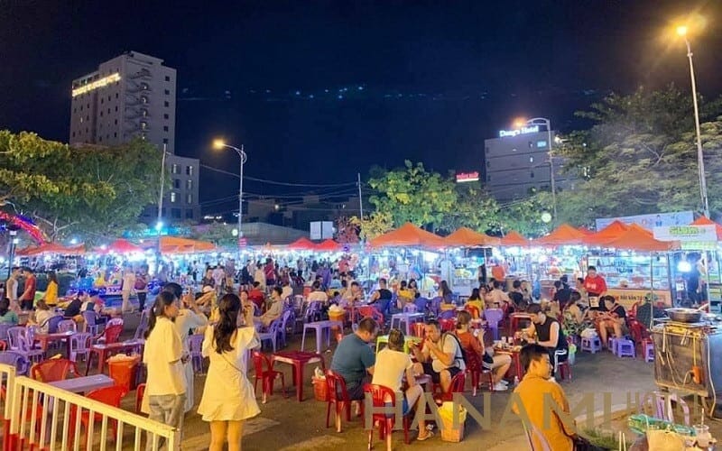 Chợ đêm Sơn Trà 