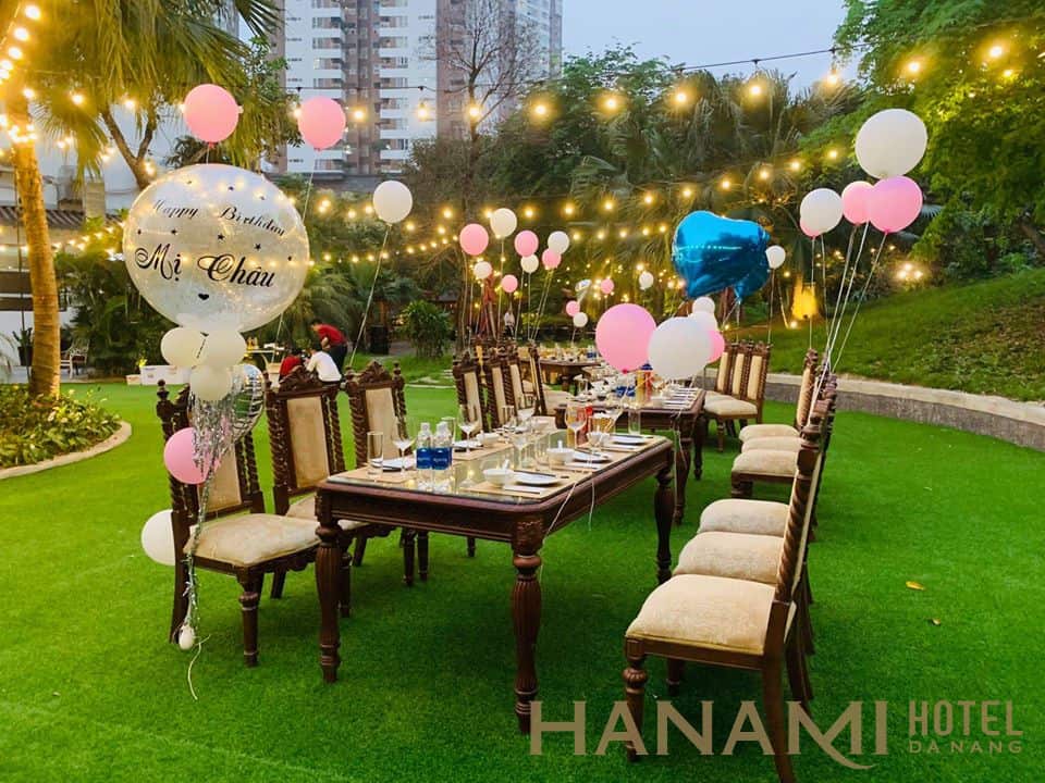 đặt tiệc cuối năm