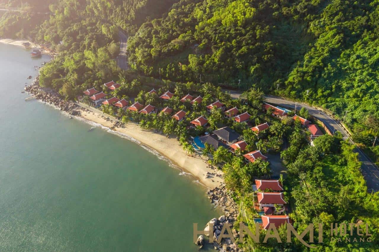 Resort Đà Nẵng - Top 10 địa điểm "hot hòn họt" hiện nay 8 Resort Đà Nẵng