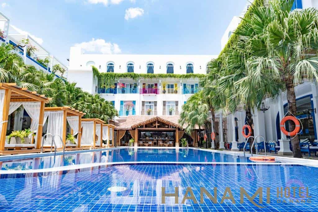 Resort Đà Nẵng - Top 10 địa điểm "hot hòn họt" hiện nay 6 Resort Đà Nẵng