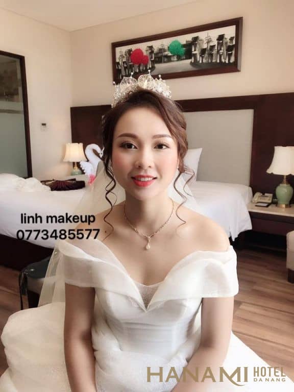 Linh Makeup Dịch Vụ Trang Điểm Tại Nhà Và Cho Thuê Áo Dài Đà Nẵng