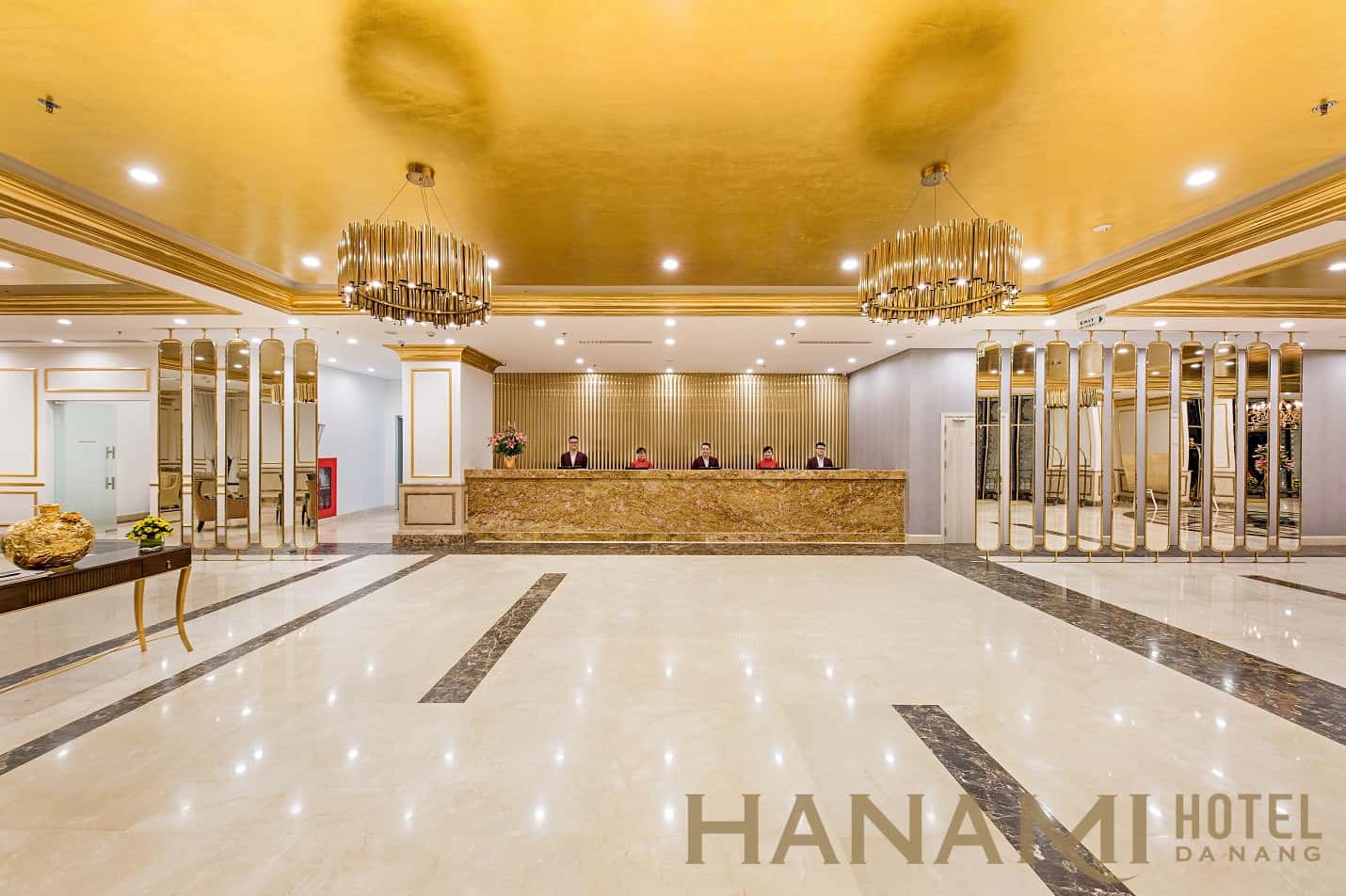 khách sạn golden bay đà nẵng