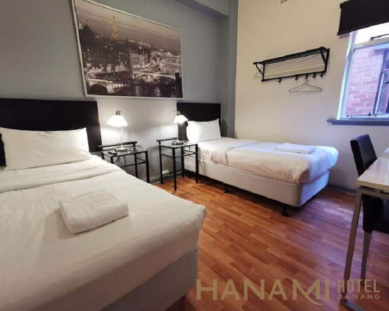 What is Budget Hotel? 4 outstanding features of Budget Hotel 2 Favorable position
