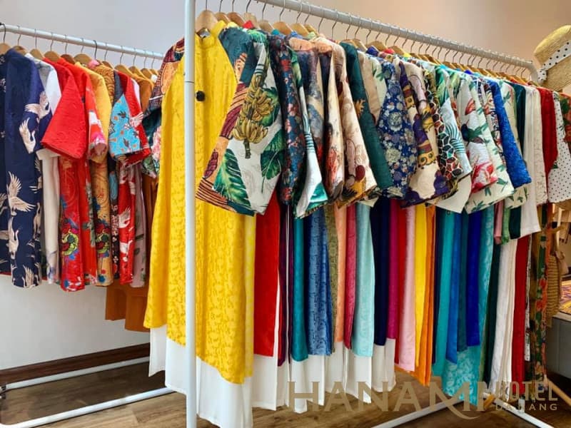 Top 10 most well-known Danang Ao Dai rental shops 7 linh wedding