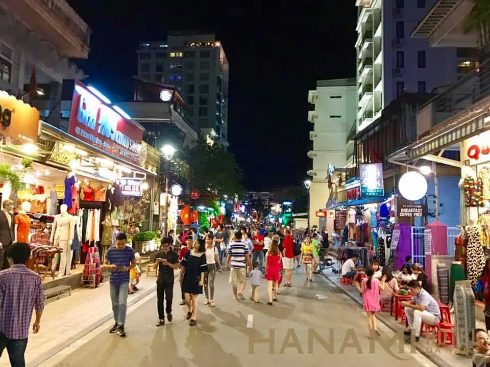 21 Top-Rated Attractions in Hue You Should Not Miss 31 R 1 1