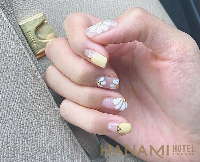 Tiệm nail đẹp Đà Nẵng - Note ngay 17+ địa điểm làm đẹp, giá rẻ mới nhất 17 Tiệm nail đẹp Đà Nẵng
