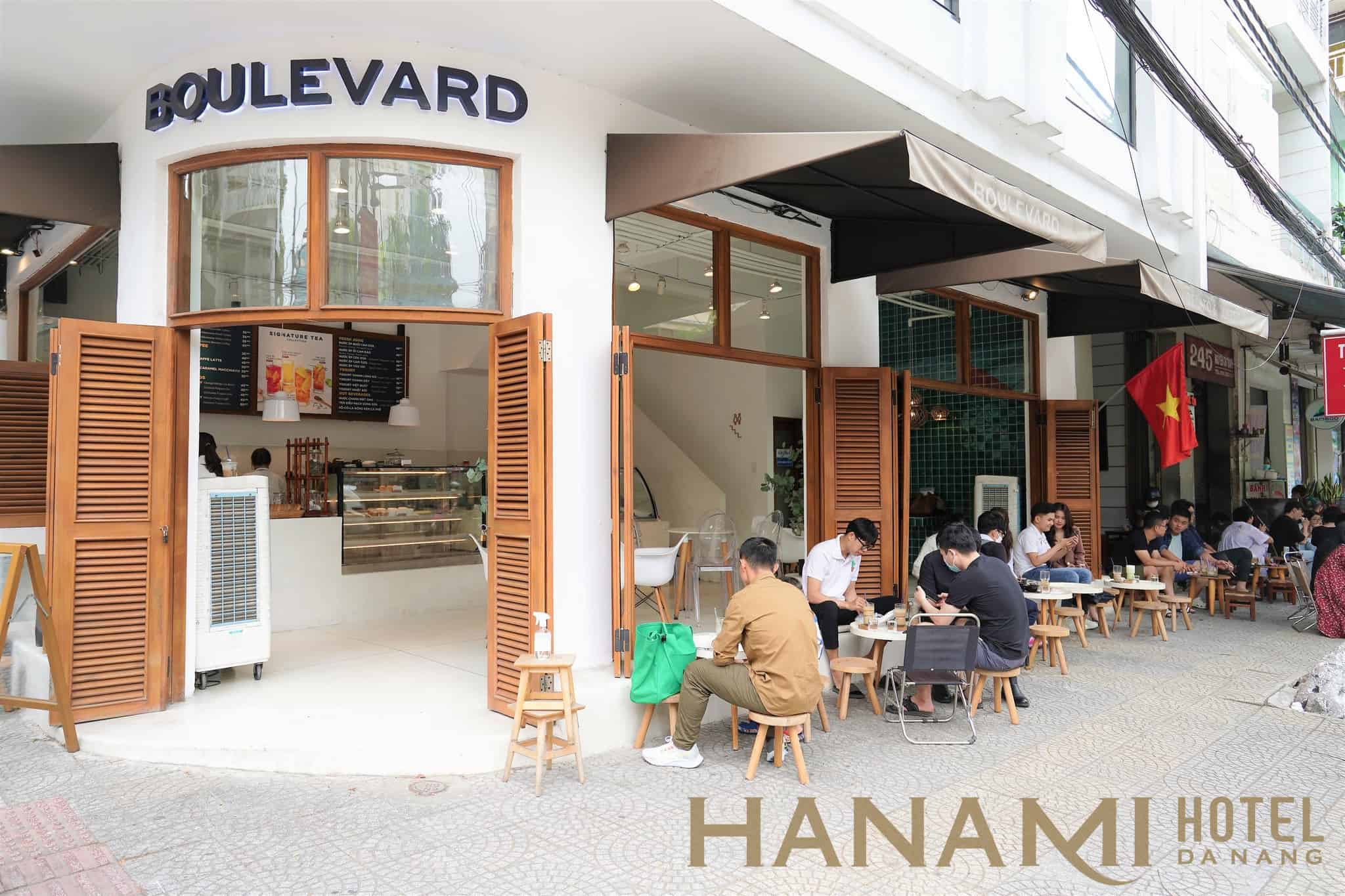 1 Boulevard Gelato Coffee 1