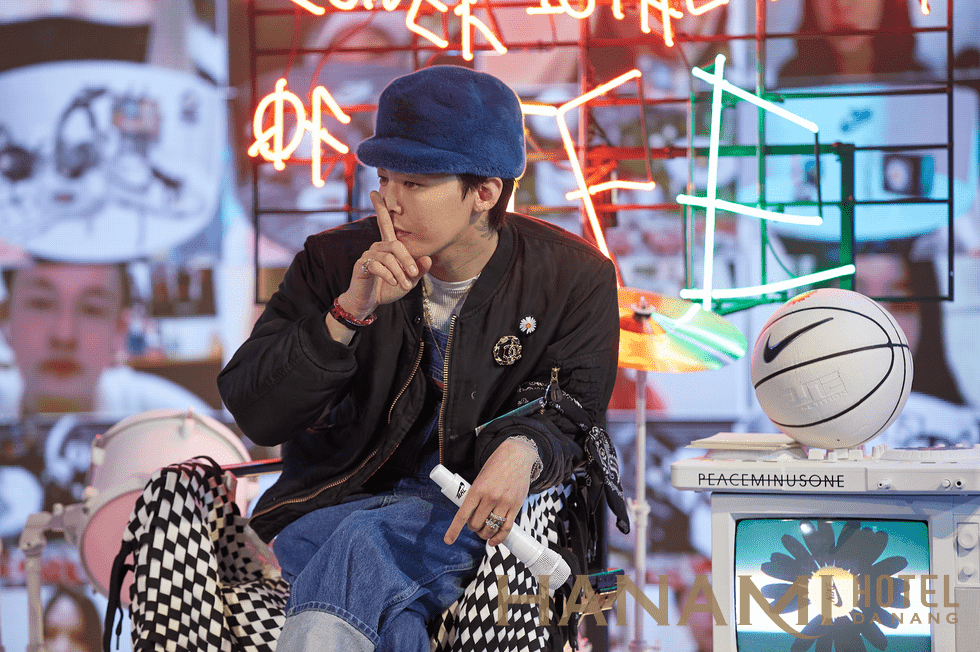 Top 16+những thương hiệu giày nổi tiếng thế giới và Việt Nam mà bạn nên biết 4 30f9ed35c655a4801cb538992021ddcb 1