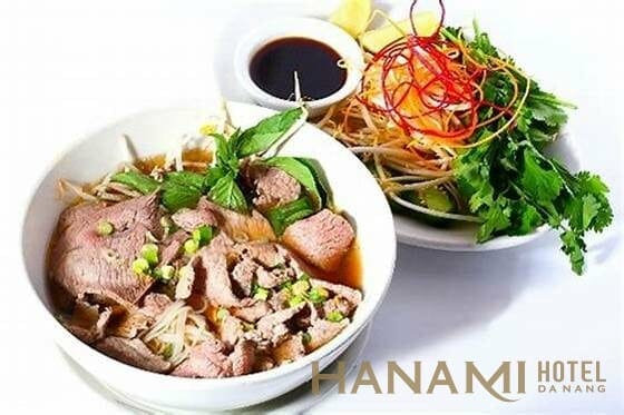 Top 10 Best Pho Restaurants in Da Nang to Enrich Your Culinary Experience 10 OIP 2 1