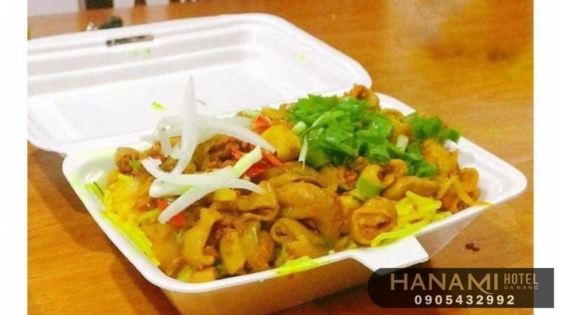 bún lòng xào nghệ Đà Nẵng