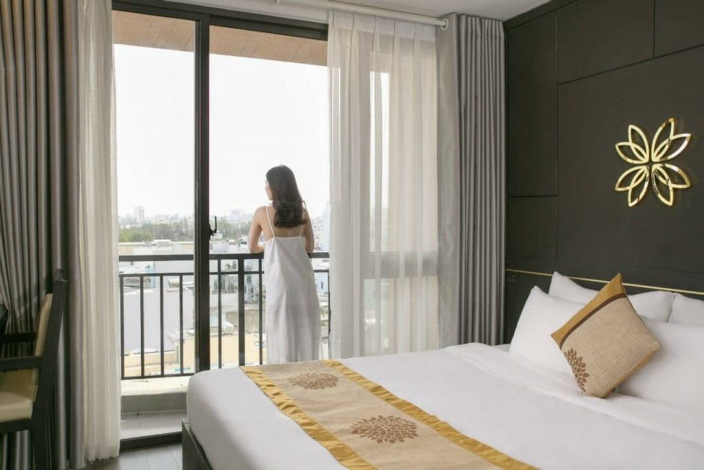 Hanami Hotel Danang – Khách Sạn Gần Trường Đại Học FPT