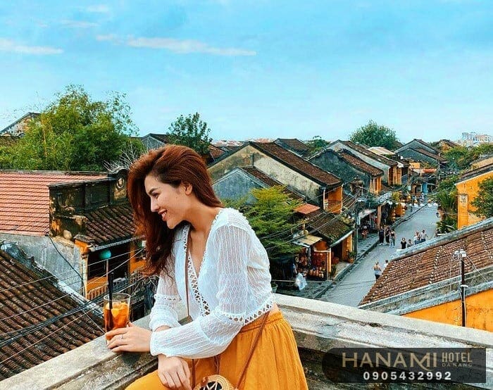 Mặc gì khi đến biển Hội An