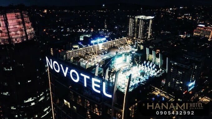 Top ideal places to enjoy Danang International Fireworks Festival 2023 (DIFF 2023) 5 novotel 1