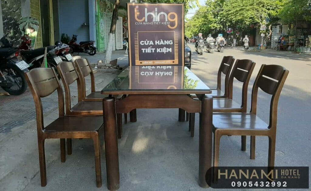 bàn làm việc tại Đà Nẵng