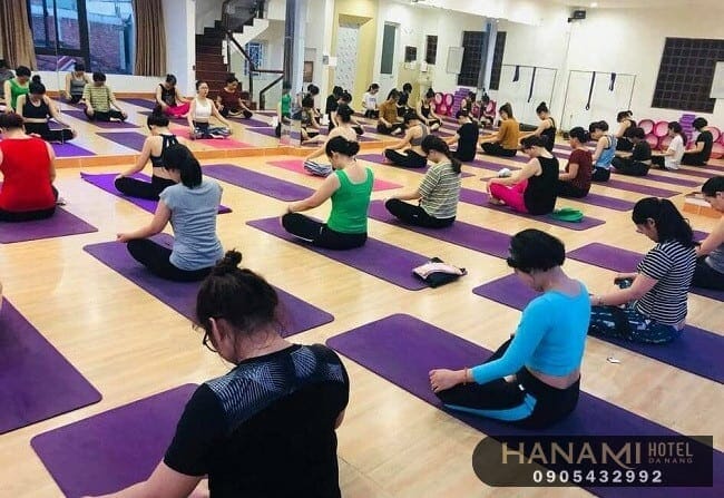 Top 10 Prestigious and High-quality Yoga Studios in Da Nang 11 yoga tai da nang surya dance 1