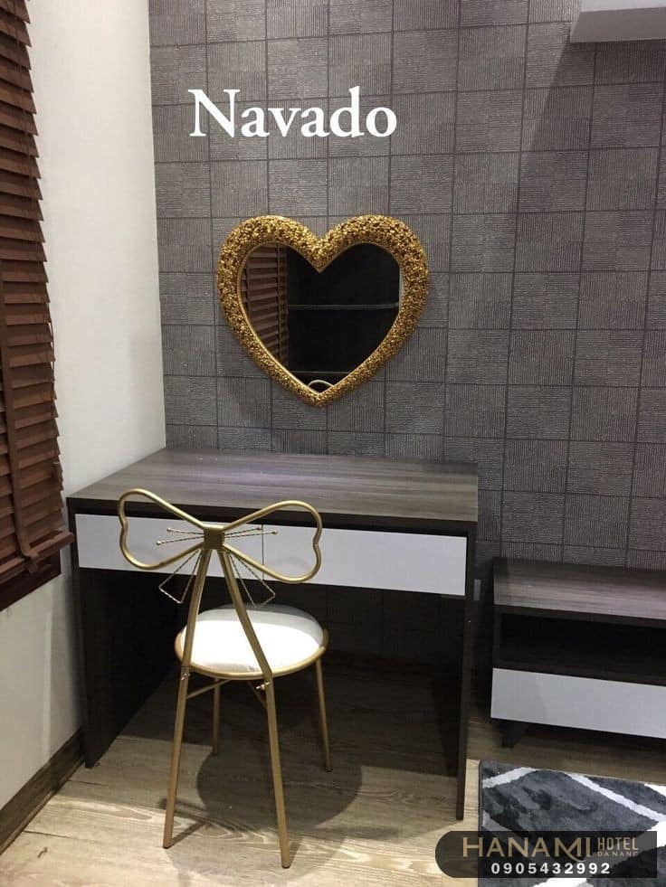 gương trang điểm để bàn Đà Nẵng