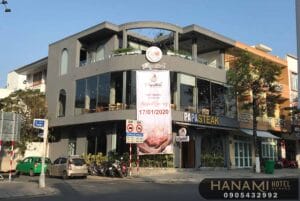 Ăn gì gần sân bay Đà Nẵng? Lưu ngay 7 địa điểm sau! 2 ăn gì gần sân bay Đà Nẵng