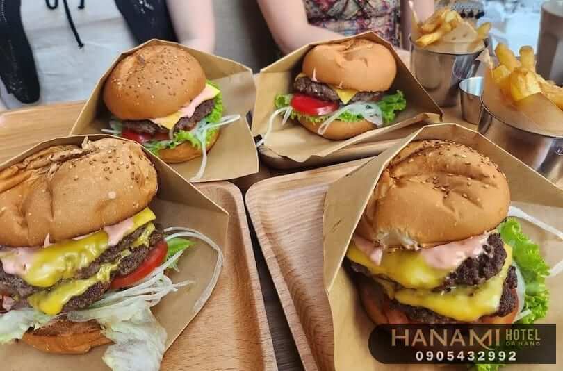địa chỉ bán hamburger ngon Đà Nẵng