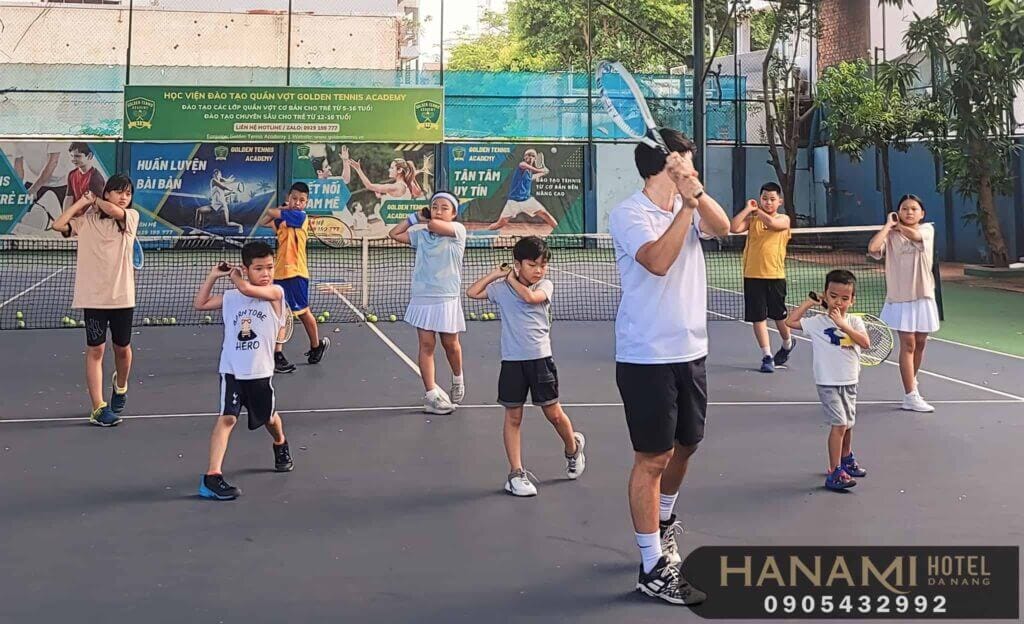 học tennis Đà Nẵng