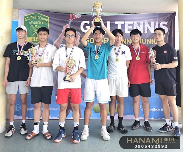 Học tennis Đà Nẵng