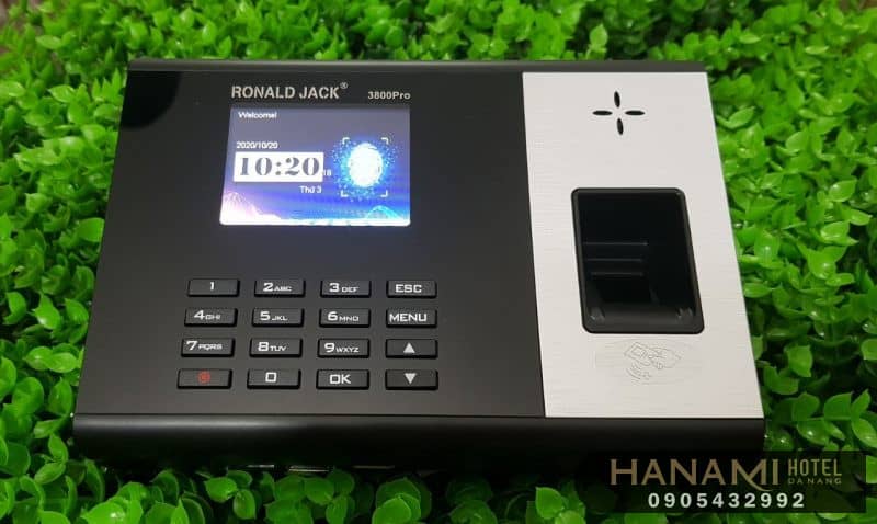 cửa hàng bán máy chấm công Đà Nẵng