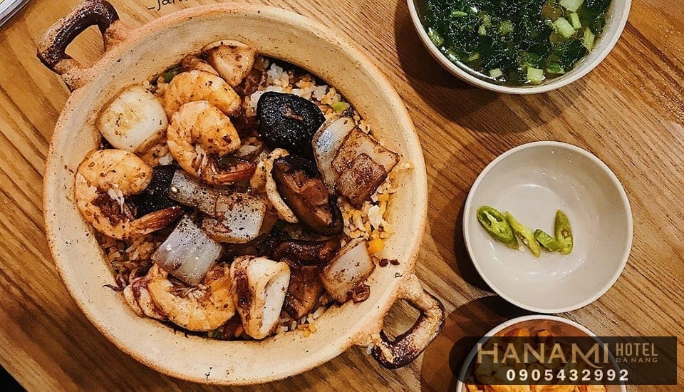 quán cơm thố đà nẵng