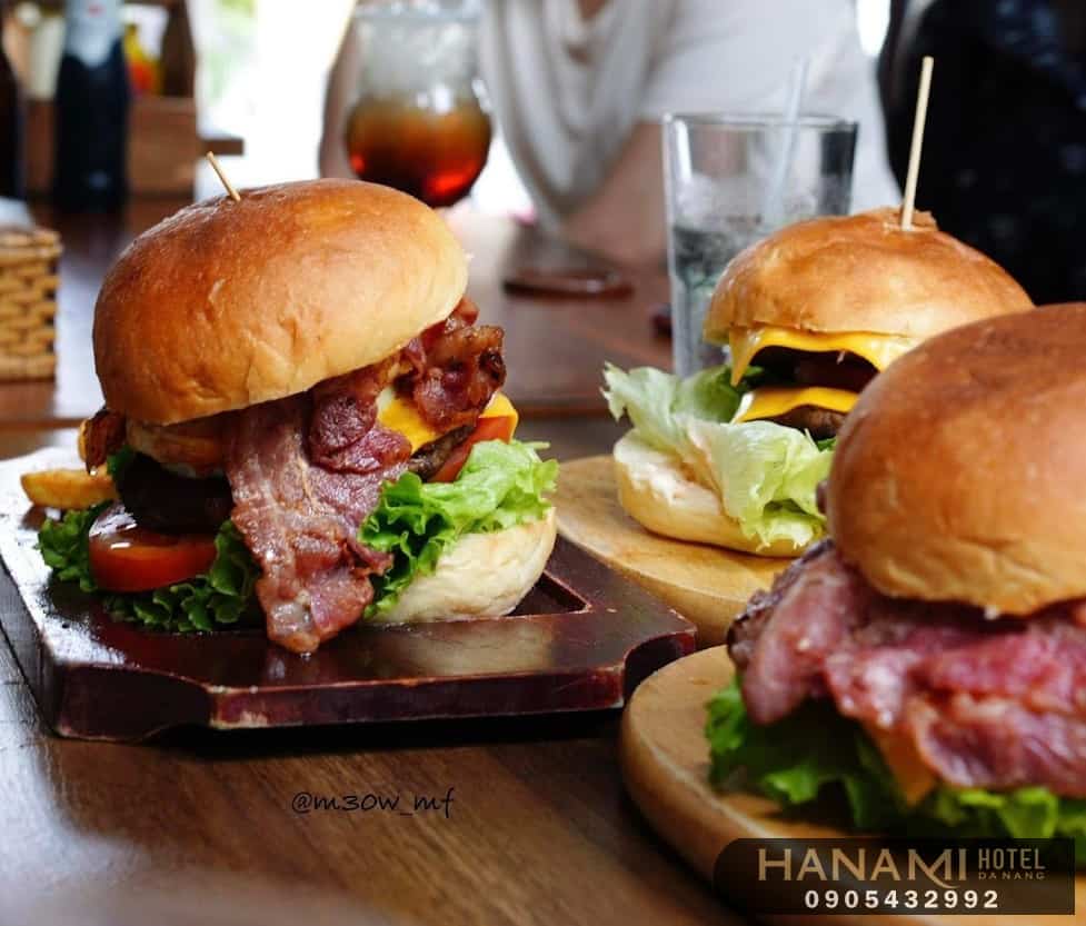 địa chỉ bán hamburger ngon Đà Nẵng