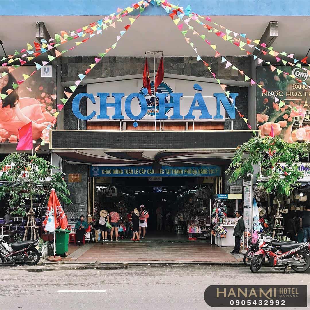 chợ ăn vặt Đà Nẵng