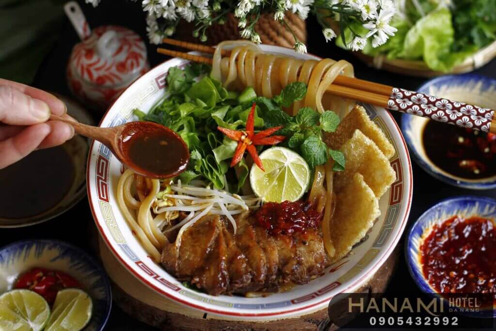 best local dishes from hoi An