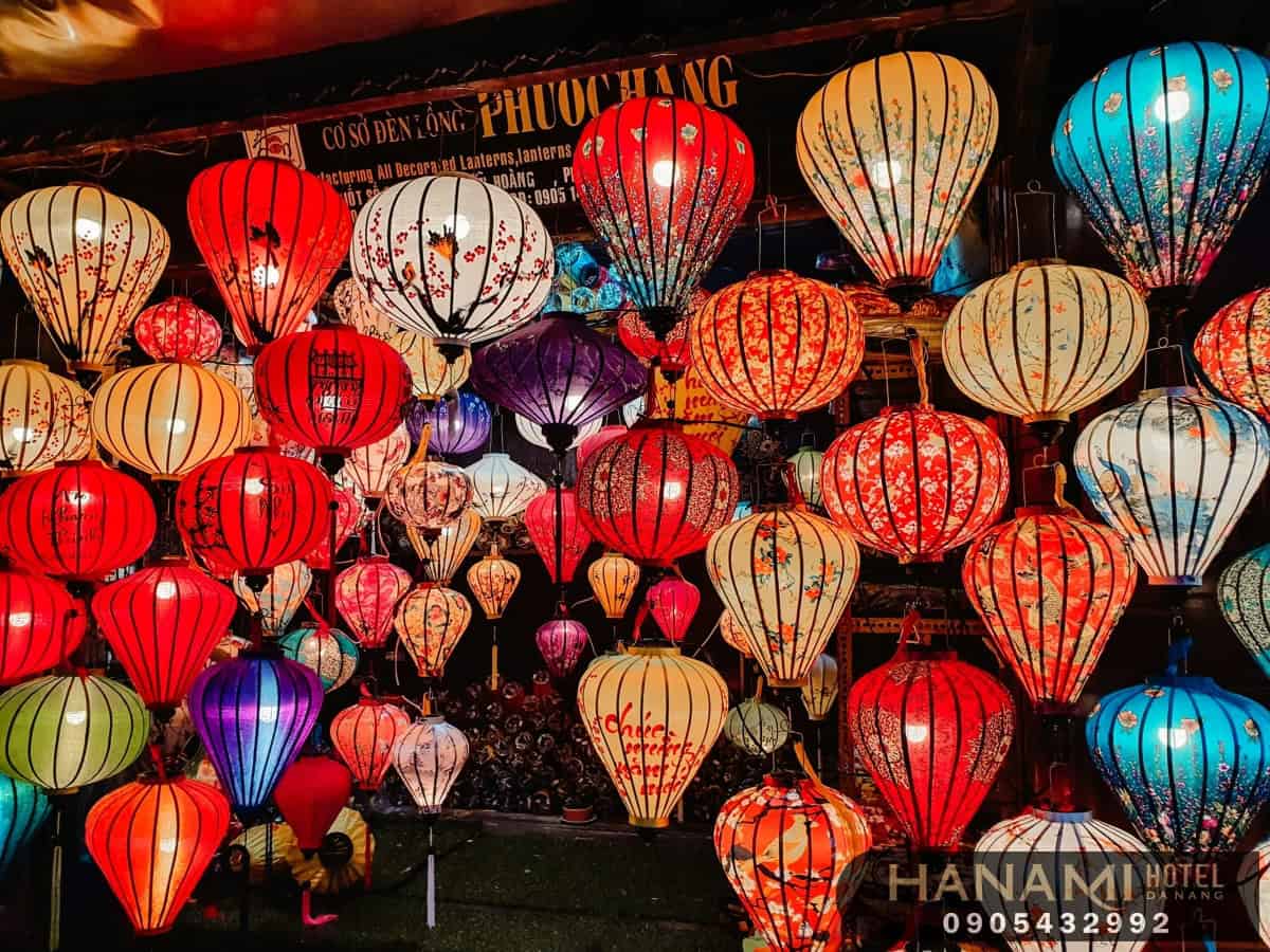 Du lịch Hội An có gì? - Kinh nghiệm và top 20 địa điểm hot nhất 13 den long 1