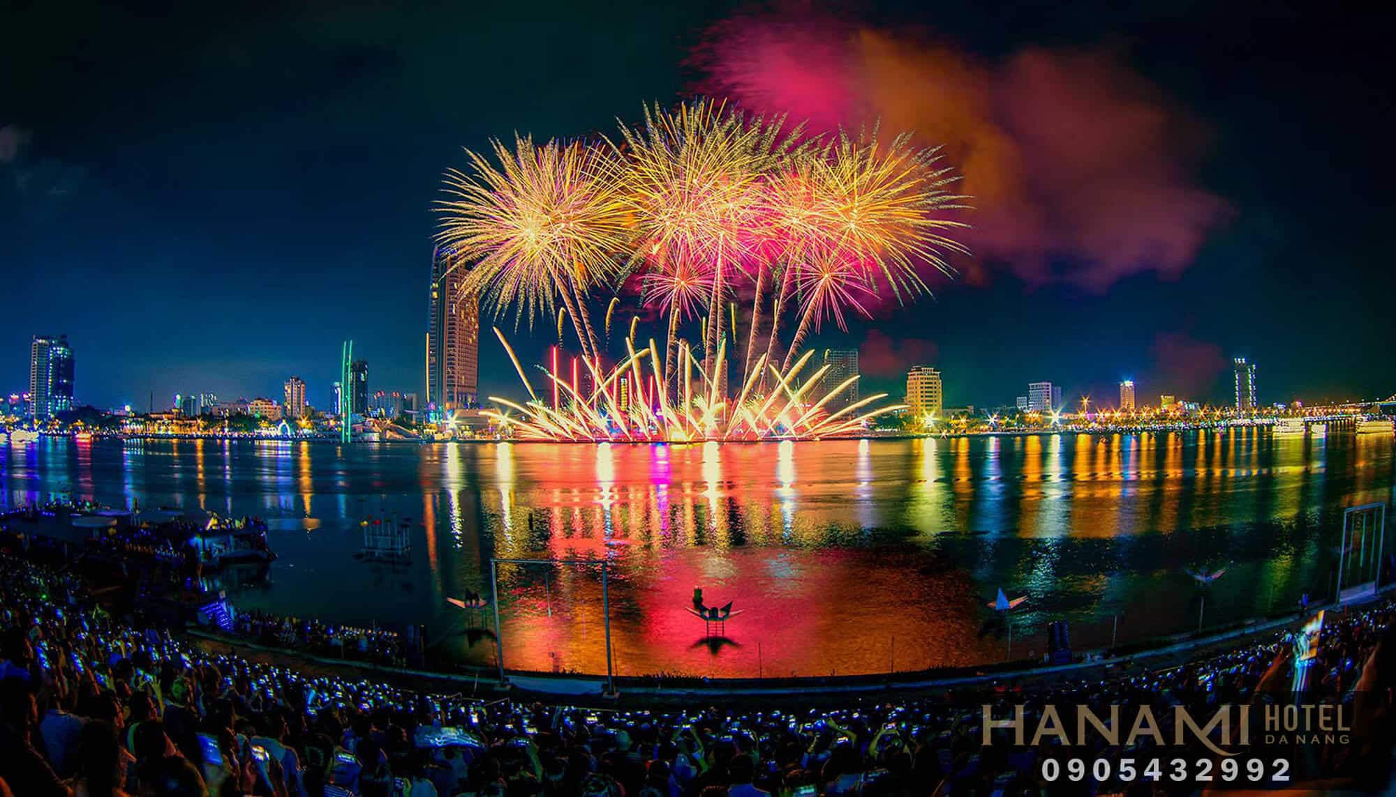 khách sạn xem pháo hoa Đà Nẵng