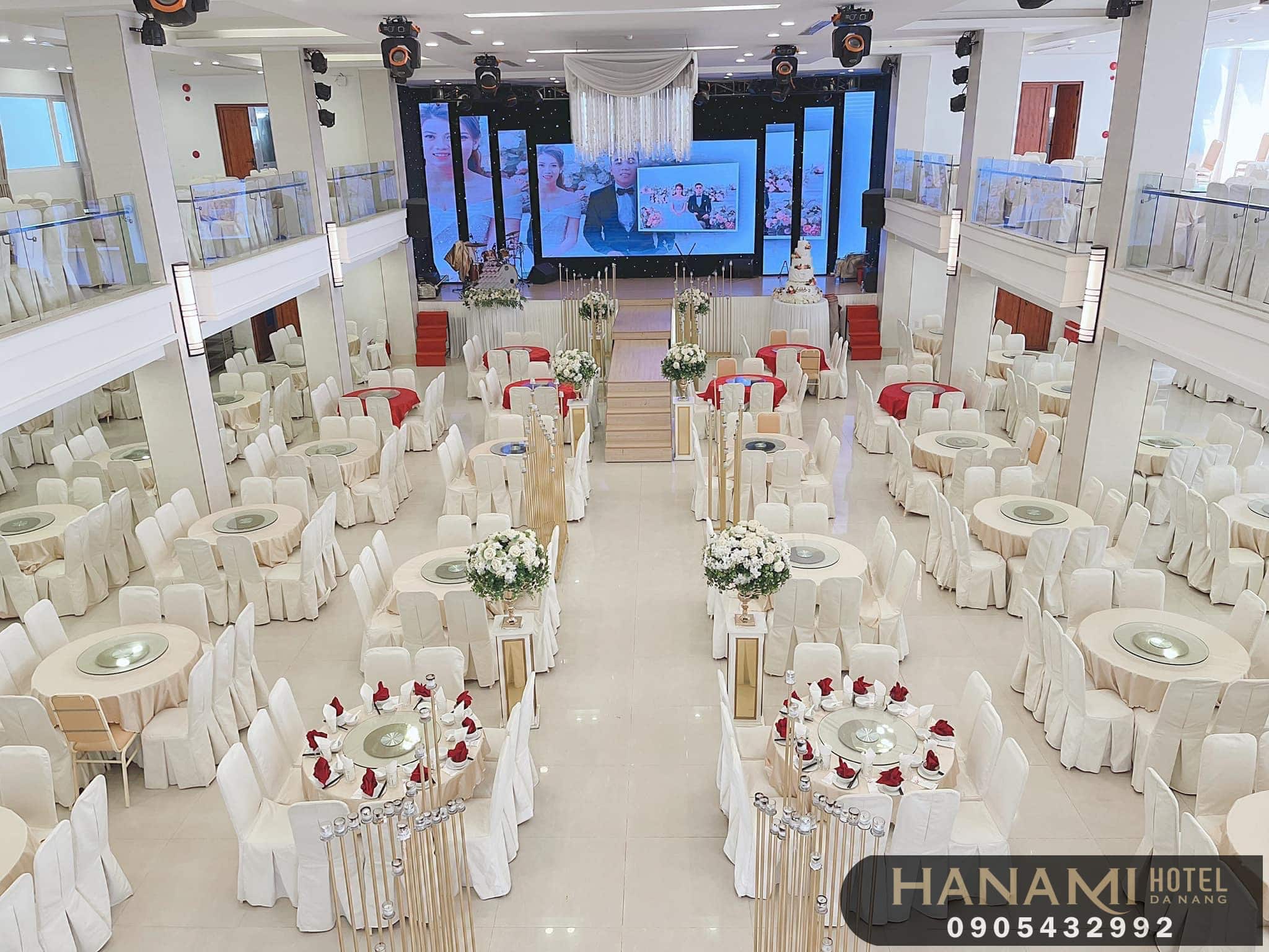 15 Nhà hàng tiệc cưới Đà Nẵng mà các cặp đôi nên biết 8 nhà hàng tiệc cưới Đà Nẵng