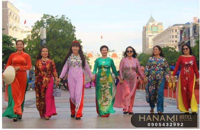 Thuê áo dài Đà Nẵng - Top 12 cửa hàng nổi tiếng mẫu đẹp, giá rẻ 13 Thuê áo dài Đà Nẵng