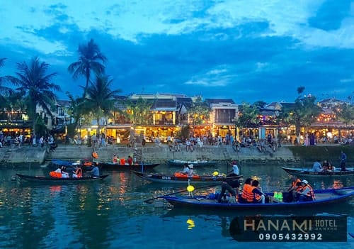 Giá vé đi thuyền sông Hoài Hội An bao nhiêu? Trải nghiệm thú vị tại Hội An 11 giá vé đi thuyền sông Hoài Hội An