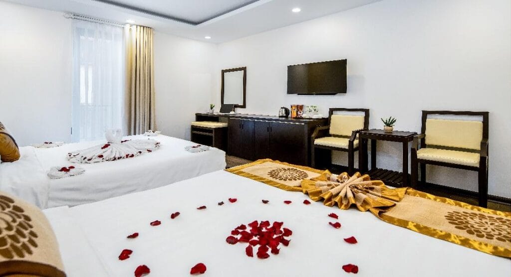 Kinh nghiệm đặt phòng khách sạn giá rẻ 