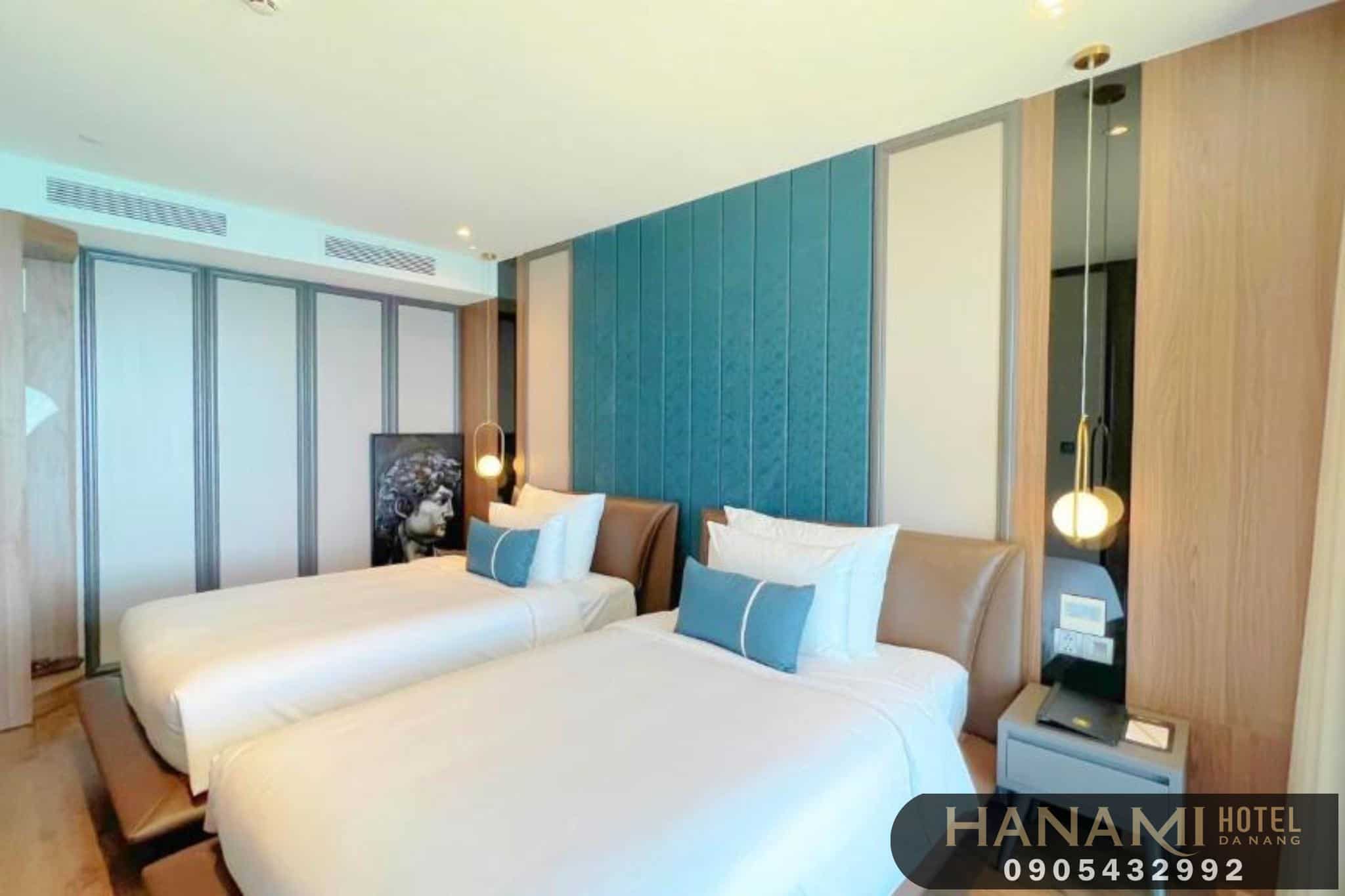 khách sạn peninsula Đà Nẵng