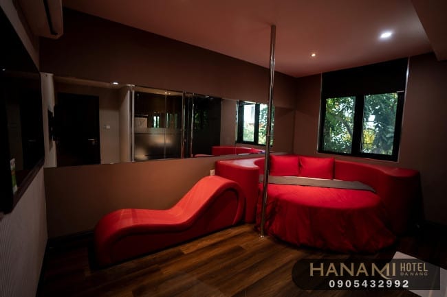 khách sạn tình yêu siêu đẹp tại Đà Nẵng