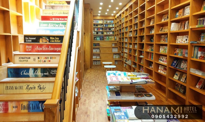 Nhà sách Đà Nẵng