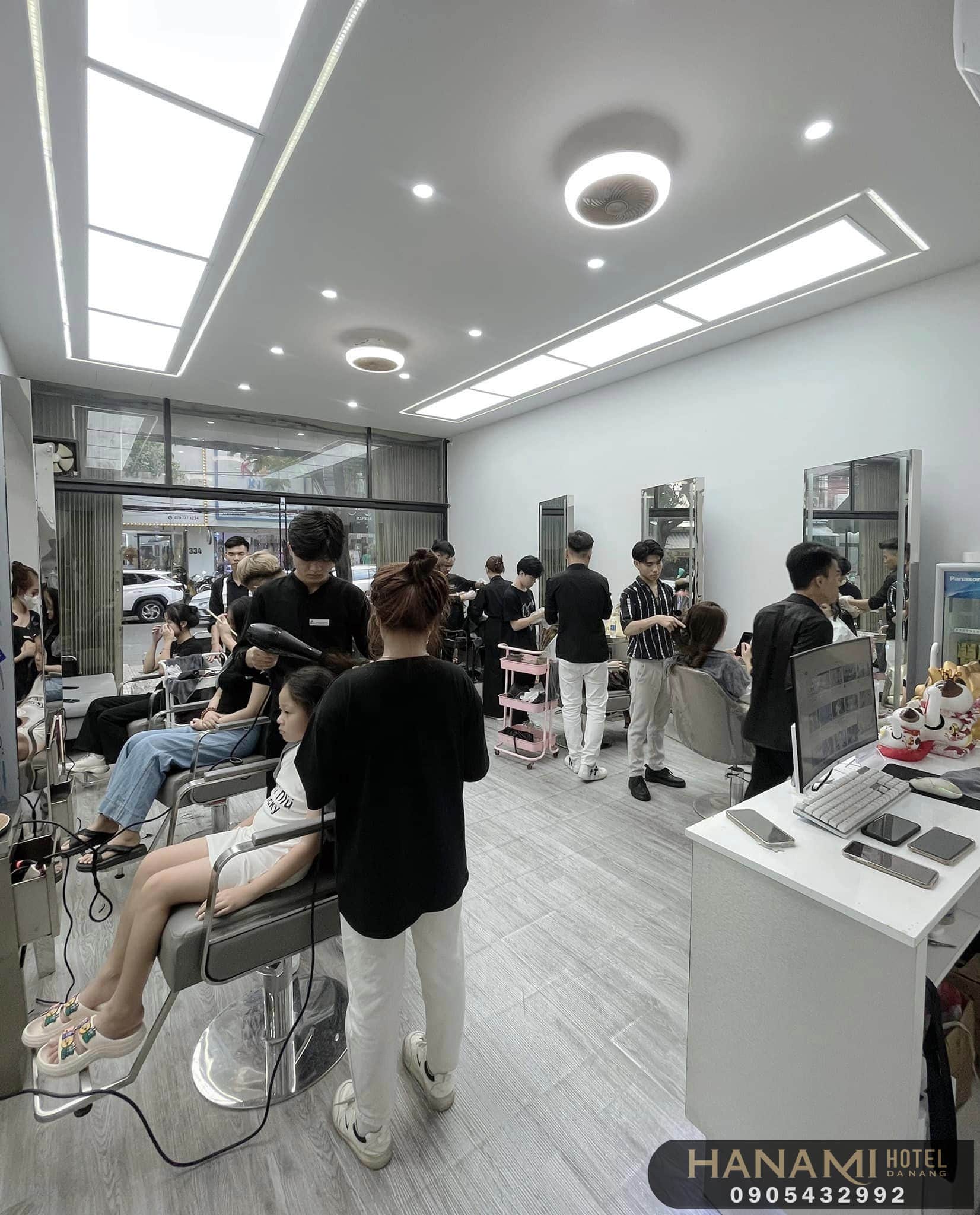 Tiệm làm tóc nữ đẹp rẻ ở Đà Nẵng