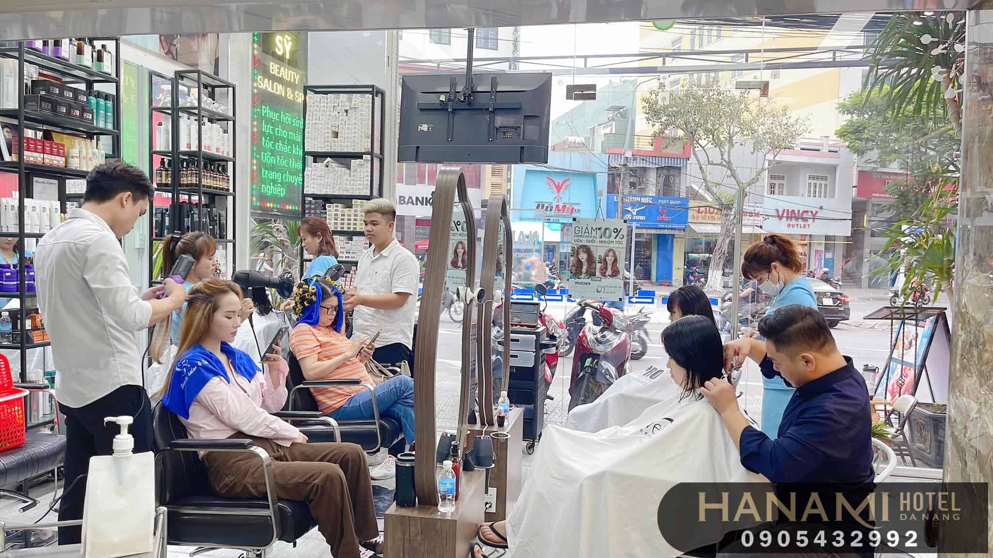 Tiệm làm tóc nữ đẹp rẻ ở Đà Nẵng